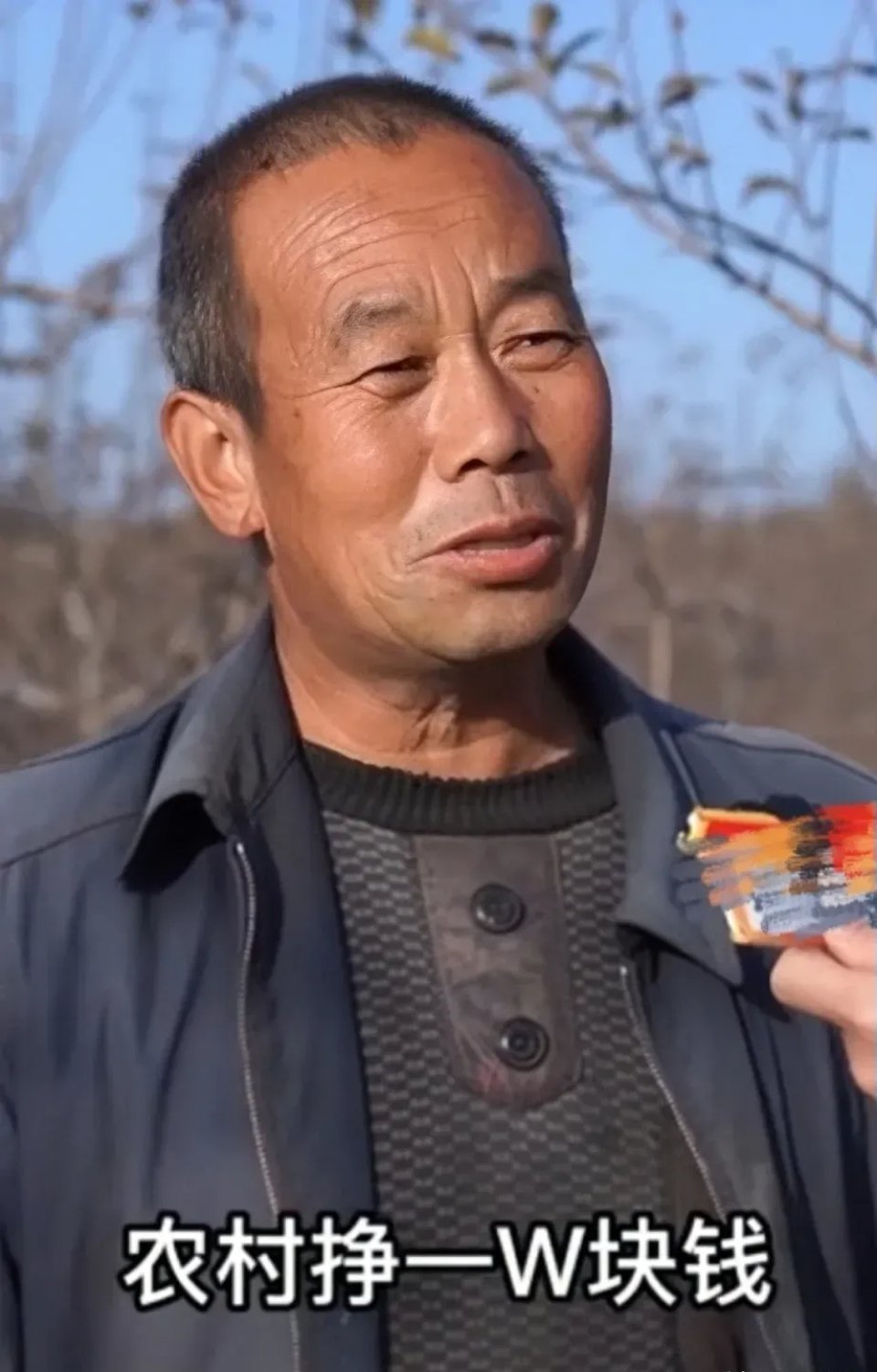 这是一段最真实的采访，没有作秀、没有台词，完全是即兴而发，且发自肺腑！记者到田间