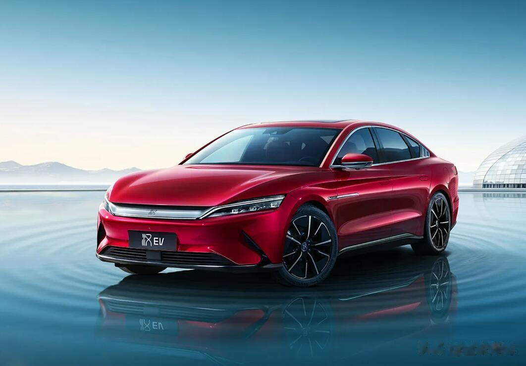 12265辆！到手的冠军飞走了，比亚迪汉找谁讲理去！在2月中大型轿车销量排行榜当