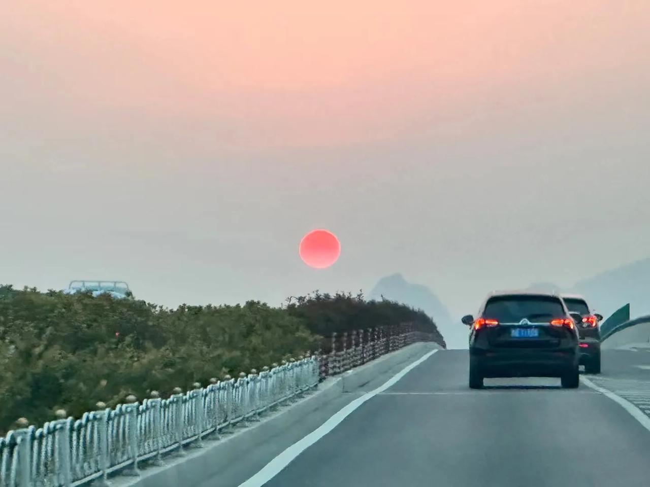 美好的瞬间，什么烦恼都没有了