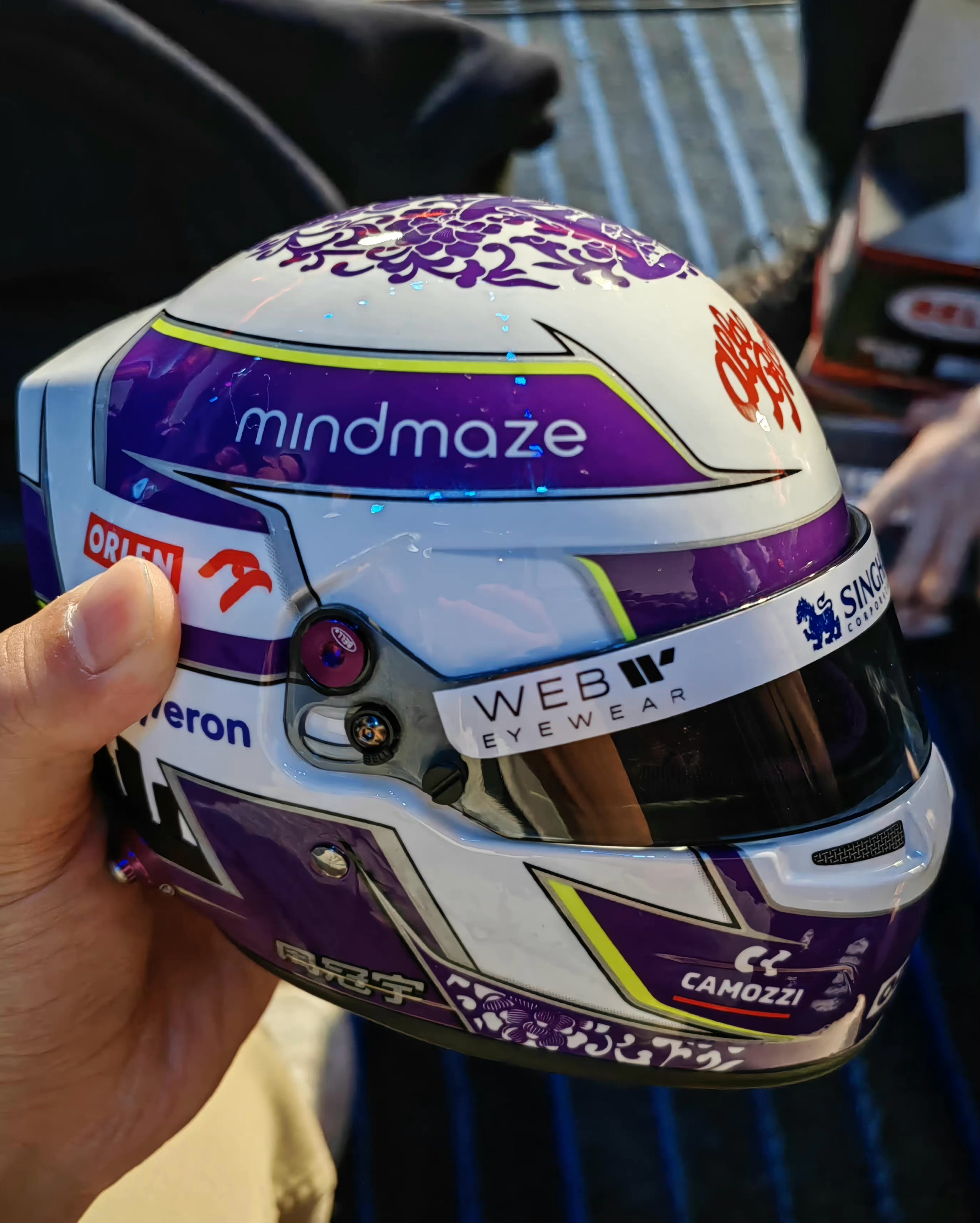 周冠宇2022与2023赛季新头盔对比🔍#F1##Car时尚##赛车# ​​​