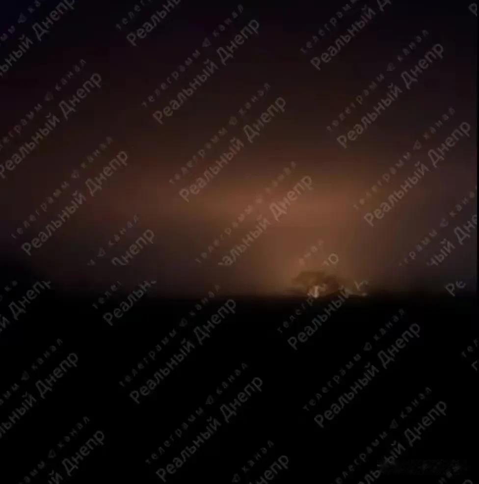 又又又开始轰炸了！时隔25天以后，俄罗斯对乌克兰全境能源基础设施发动新一波大规模