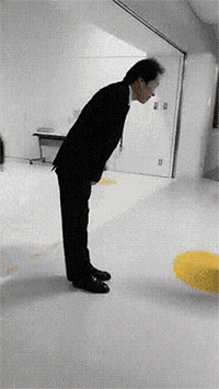 图1 日本的小学校长，我觉得孩子还是在模仿大人
图2 为什么别人家的孩子学习好？