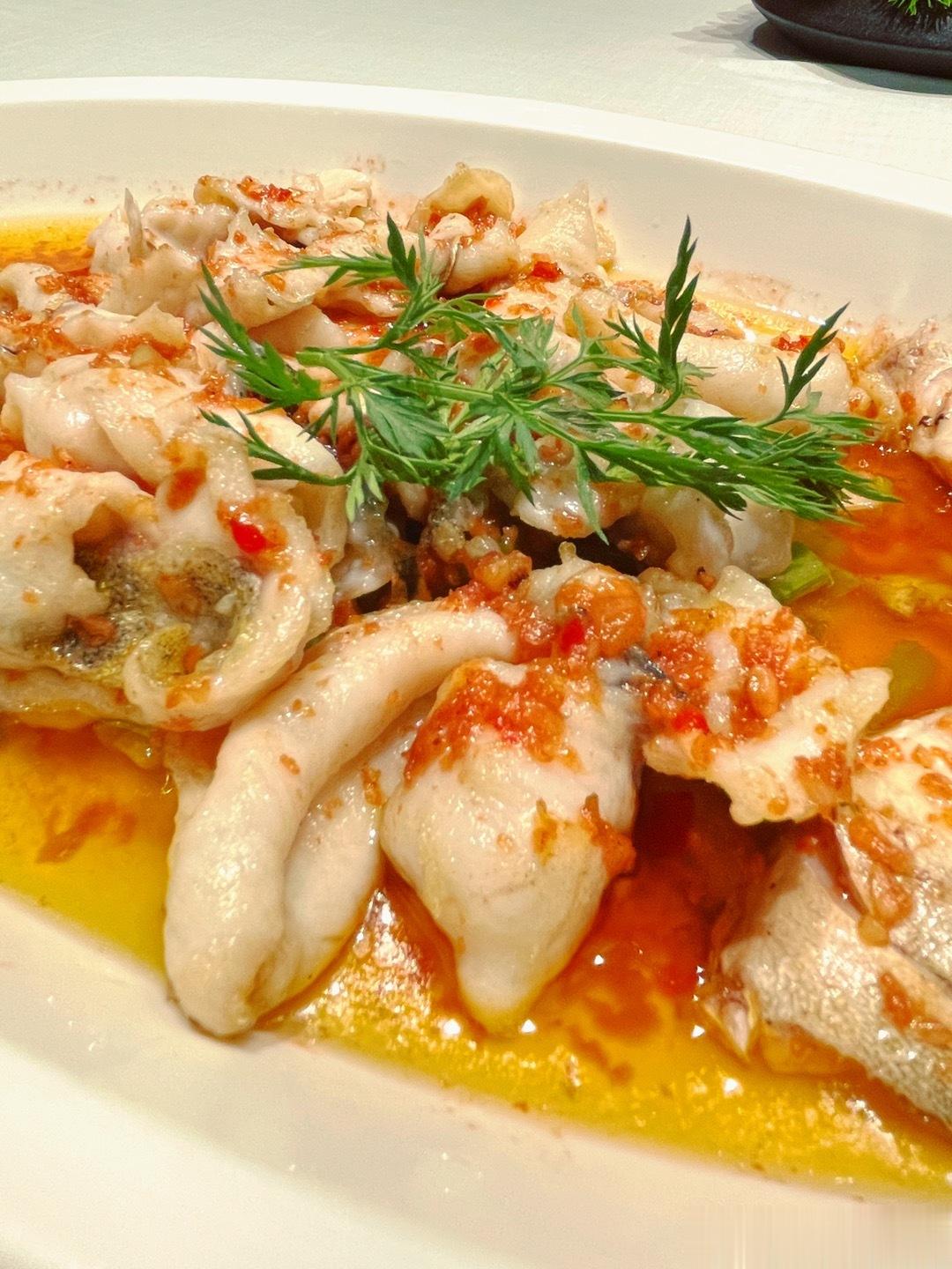 816减肥法第一天，医生同事们都觉得特别饿[偷笑]往往坚持不到16小时不吃就饿得