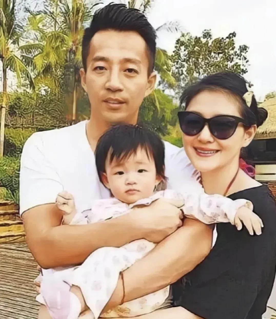 汪小菲与大Ｓ离婚时，应该没考虑到大Ｓ会再婚，至少不会想到大Ｓ会这么快再婚，还把一