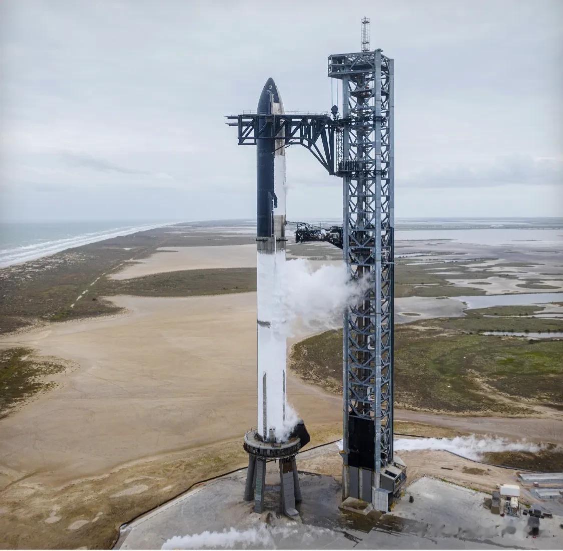 SpaceX 星舰原型机与超重