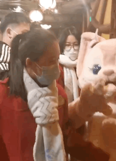 这么大人了，一点自觉性都没有，