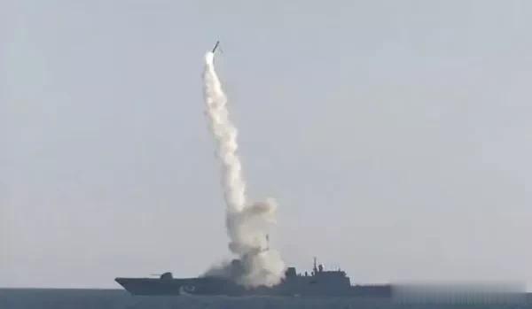 拿日本开刀？俄军超音速反舰导弹试射，目标锁定“日本海”

来源:铁血观世界

在