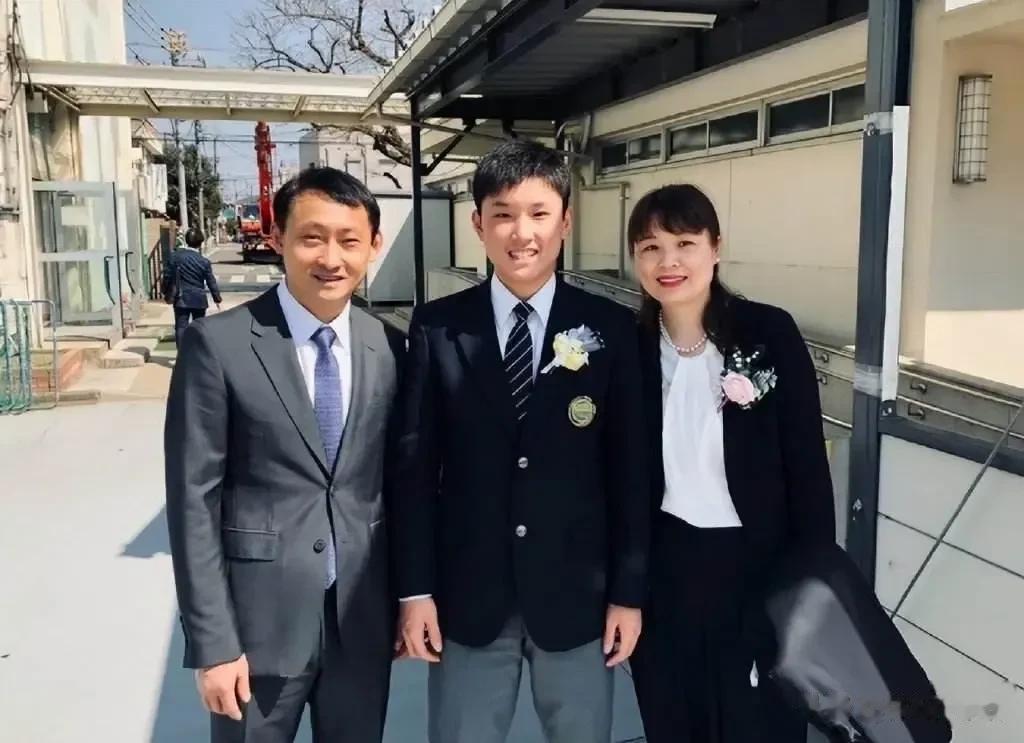张本智和母亲：我儿子是天才，而且他一直很努力，也非常感谢日本乒协的培养，从他11