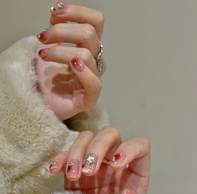 新年腮红美甲 好看哭惹牛血红晕