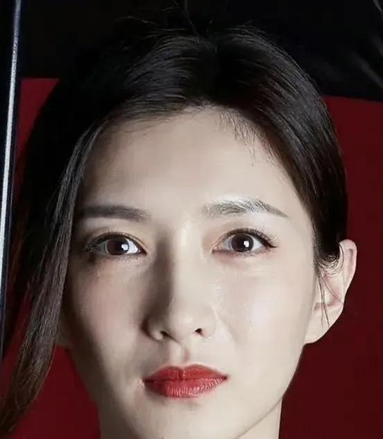 江疏影真的是风华绝代，不但颜值