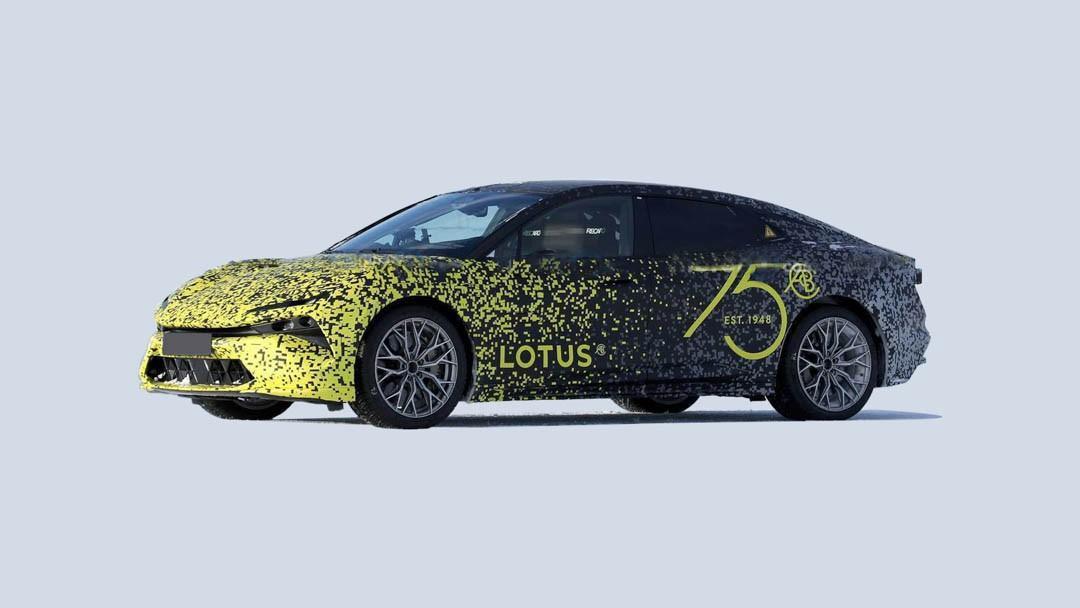 【路特斯首款四门轿跑！零百加速或2秒 有望定名“Envya”】近日，路特斯首款四