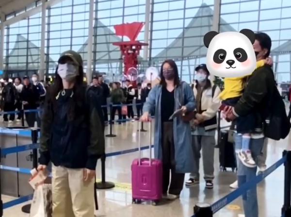 《乘风2023》的初舞台录制结束后，4月5日，有媒体直击Ella陈嘉桦带着丈夫儿