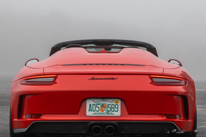Porsche 911 Speedster 细节满满~ ​​​