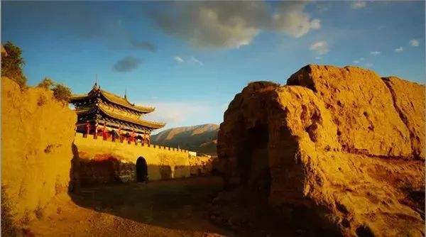 【埋骨得路】纪晓岚先生自述——辛卯年春天，我从乌鲁木齐回来，到了巴里坤，老仆咸宁