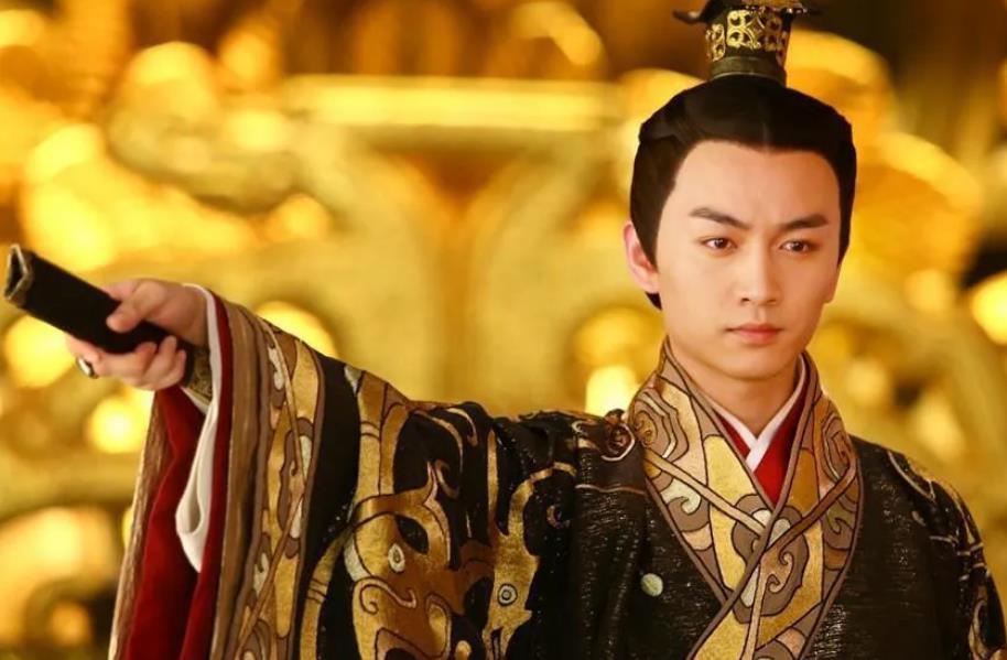 大汉丞相黄霸：把牢房当学堂。
 公元前72年，汉宣帝要给爷爷汉武帝上庙号，所谓盖