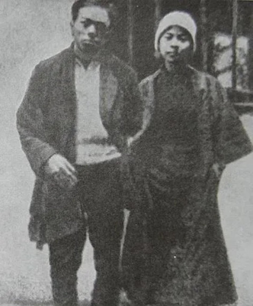 #历史那些事[超话]#周文雍（1905年~1928年）广东开平人。中共党委，19