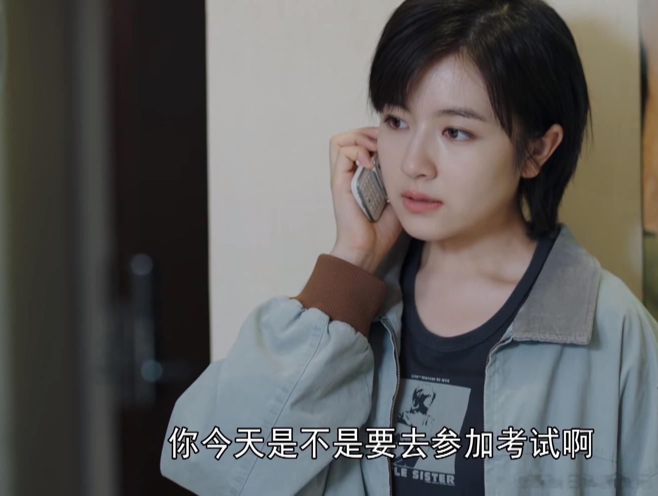 重组家庭的硬伤，《许你万家灯火》里孟晓薇妹妹装病骗急着考试的姐姐帮她买药，结果妹