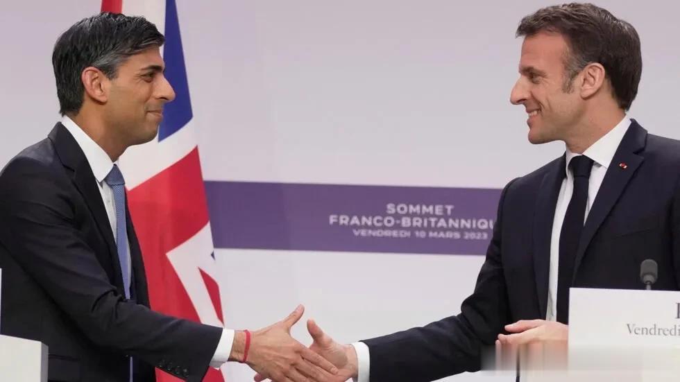 英国首相苏纳克与法国总统马克龙3月10日时隔5年在巴黎再次举行了英法峰会。会后，