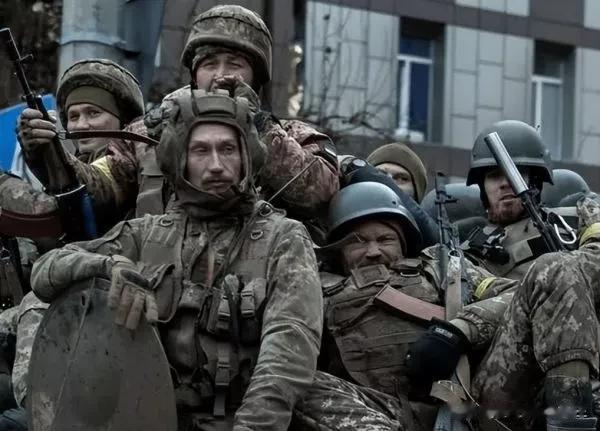 距离胜利只剩500米！俄军“温压弹”开路，1万乌军恐将覆灭

来源:铁血观世界
