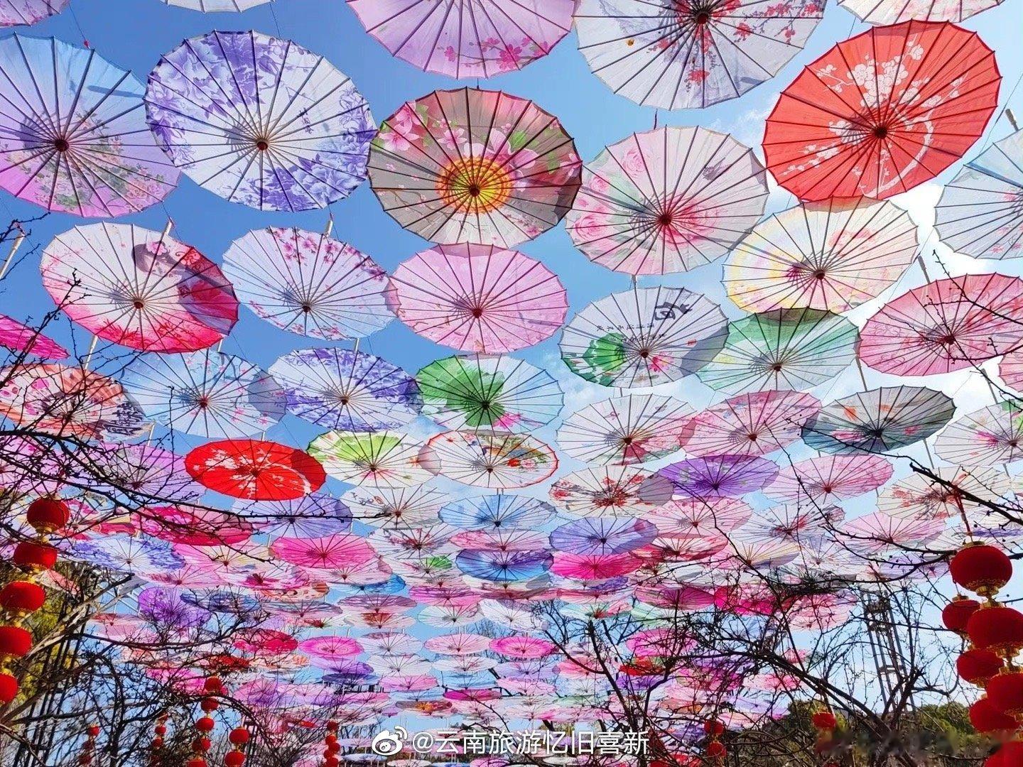 【昆明的新春年味浓郁#昆明天空