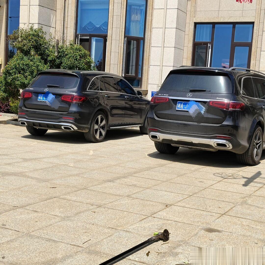 什么样条件的家庭，能同时拥有奔驰GLC和奔驰GLS？ ​​​