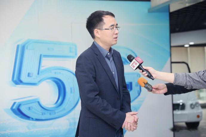 在2023年度中兴通讯云网生态峰会前，中兴终端总裁倪飞在群访中提前爆料称中兴将续