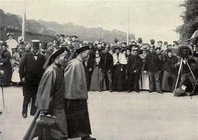1896年，李鸿章率代表团访问