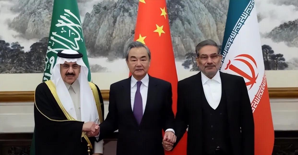 东方大国的大智慧！昨日，在中国的斡旋下，沙特和伊朗、逊尼派和什叶派，终于化干戈为
