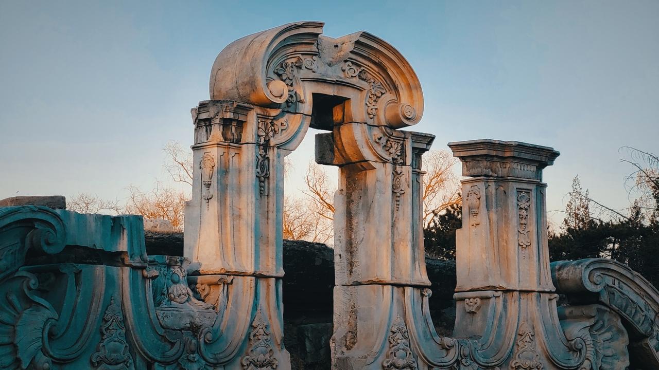 深圳自驾北京——北京圆明园遗址
虽是遗址，但那个早已落幕的时代曾经的辉煌，依旧在