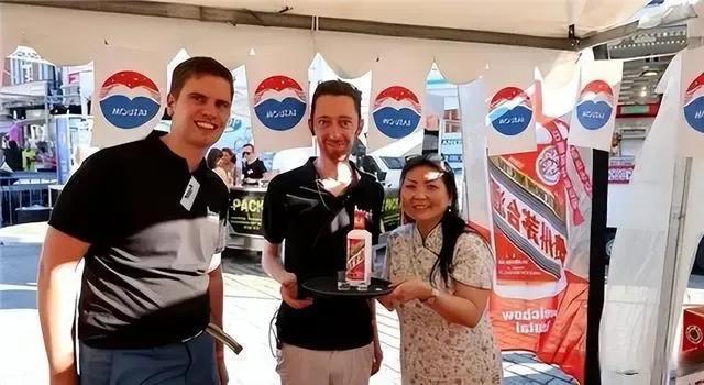 飞天茅台美国价格“曝光”，仅需700人民币，为什么没人买回来？

为什么身为中国