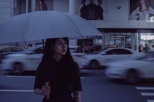 男友被自己作分手了，该如何挽留？女人经常会因为一些小事跟男友争吵，希望男人不管对