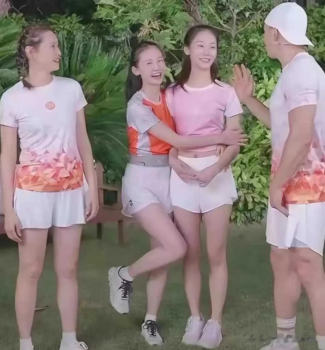 与程分手后，瑞恩很快与结婚生子。起初，这似乎是真爱，但昕薇在《妻子的浪漫之旅》中