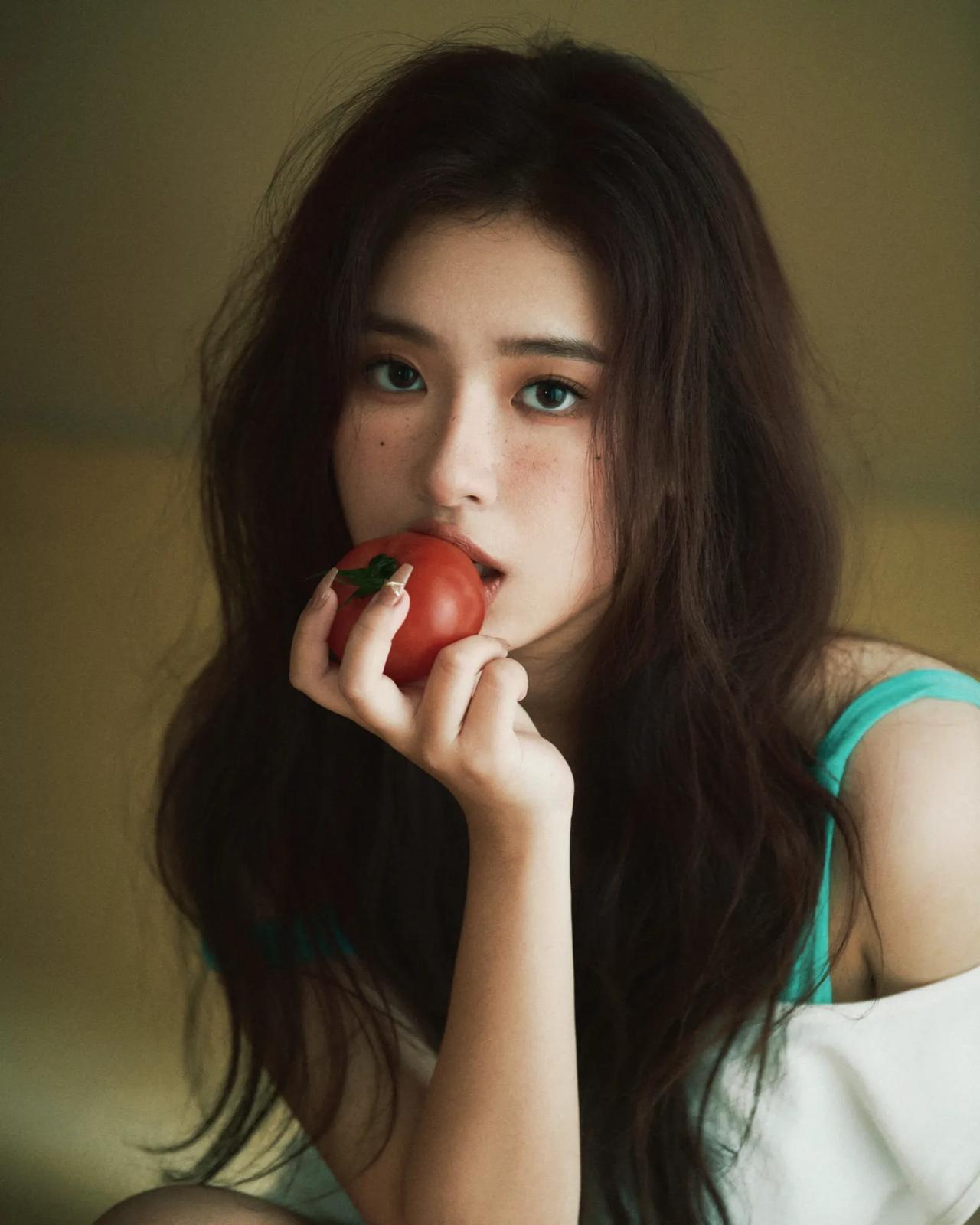 日系写真 | 请你吃个番茄🍅