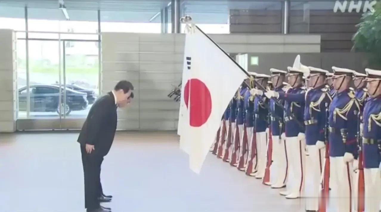 【寰球• 时事-国际观察-2023-481】＂自己赔偿自己＂，都不知道韩国总统尹