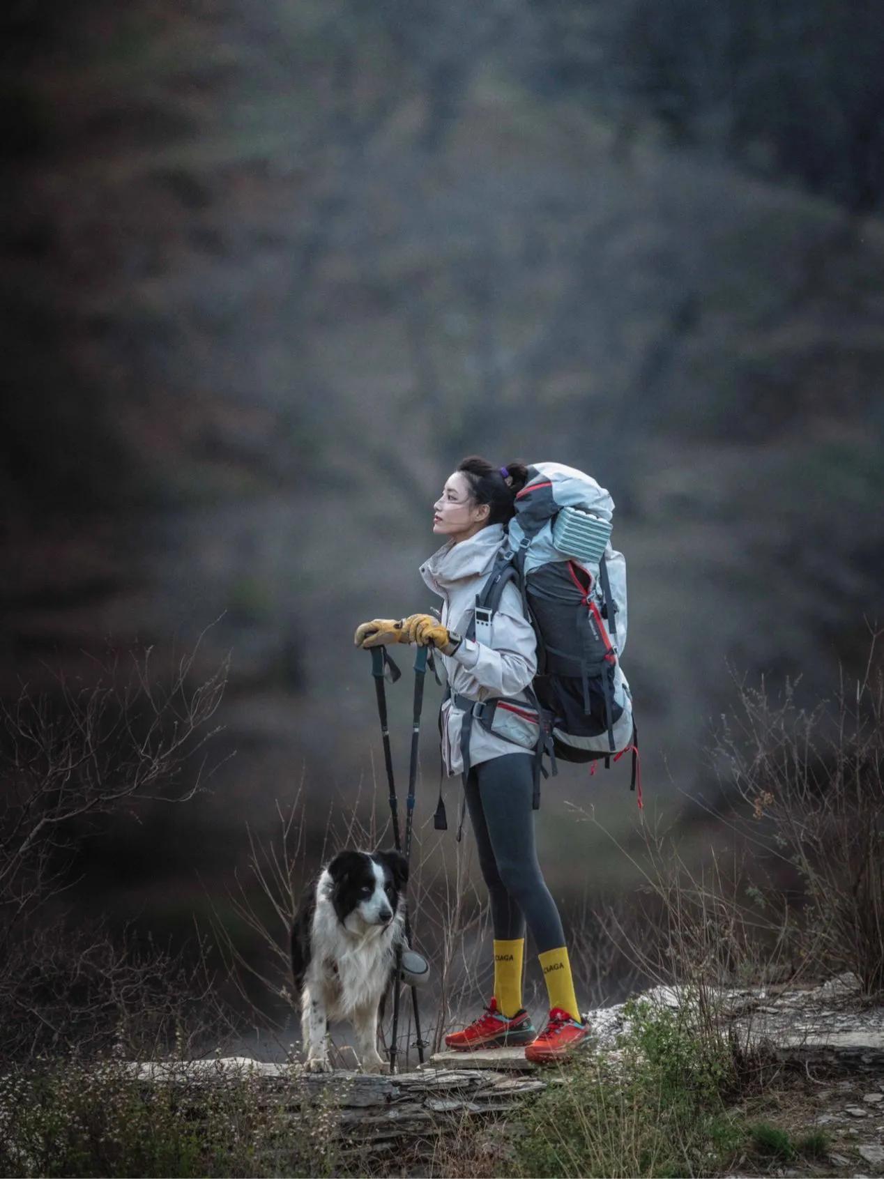 每周一山｜🏃‍♀️重装徒步的快乐你们知道吗❓|||前些天和我家老陈带着狗子🐶
