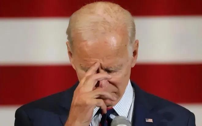 美国也没钱了，对台“无偿军援”改为“军事贷款”，且必须12年内还完。
近日，美国