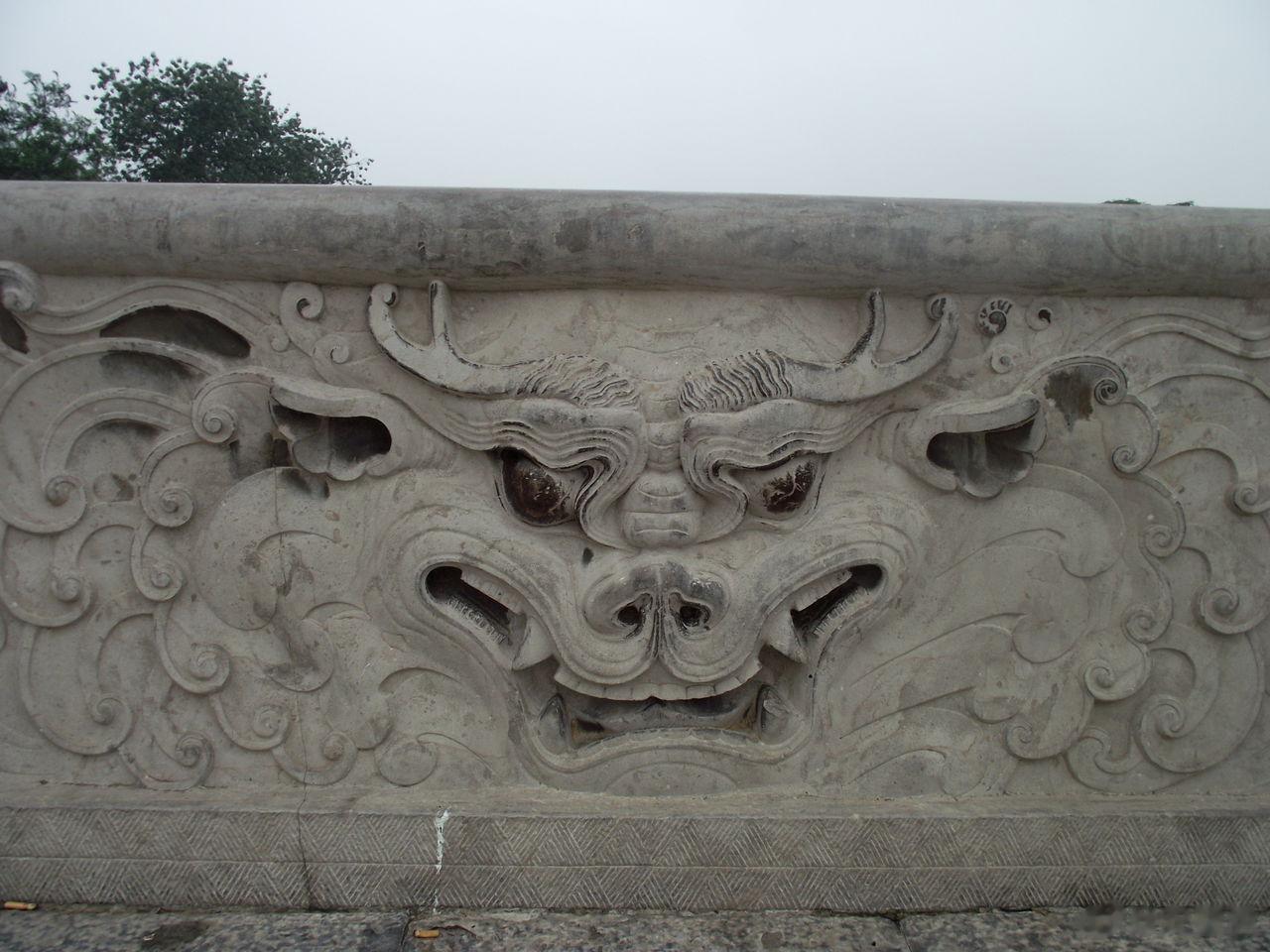 靚靚，妳還會在微博出名，出大名 ​​​
