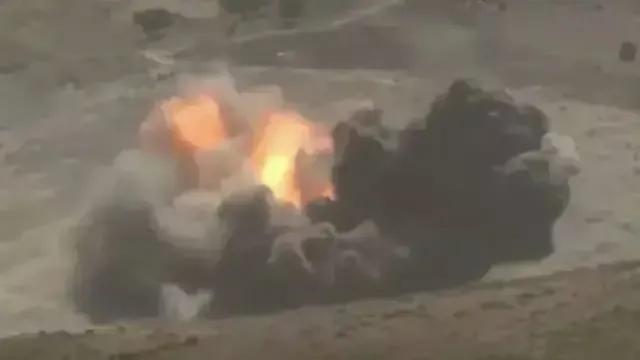 土耳其把美军给炸了，这不是开玩笑，也不是笑话！土耳其都这么硬气了吗？先炸了再说吧