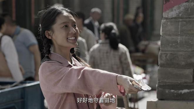 后来，她发现高加林是靠关系上位的，就写信向有关部门报案，但现在，政府正在严厉打击