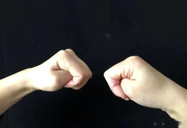 分享一个道家养生的常用手式“握固”中医认为，握固所作用的人体系统是“肝经系统“和