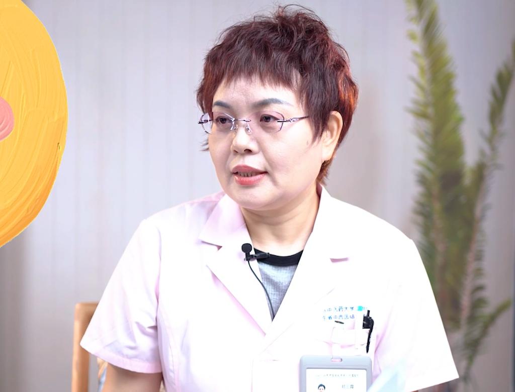 “郑主任，不瞒你说，为了孩子身高这事，我们尝试过很多方法了，就差没打针了，我们真