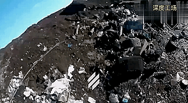 亚速‮真营‬都是战‮疯斗‬子，刚从‮罗俄‬斯监‮里狱‬放‬出来，又钻‮巴到‬赫‮