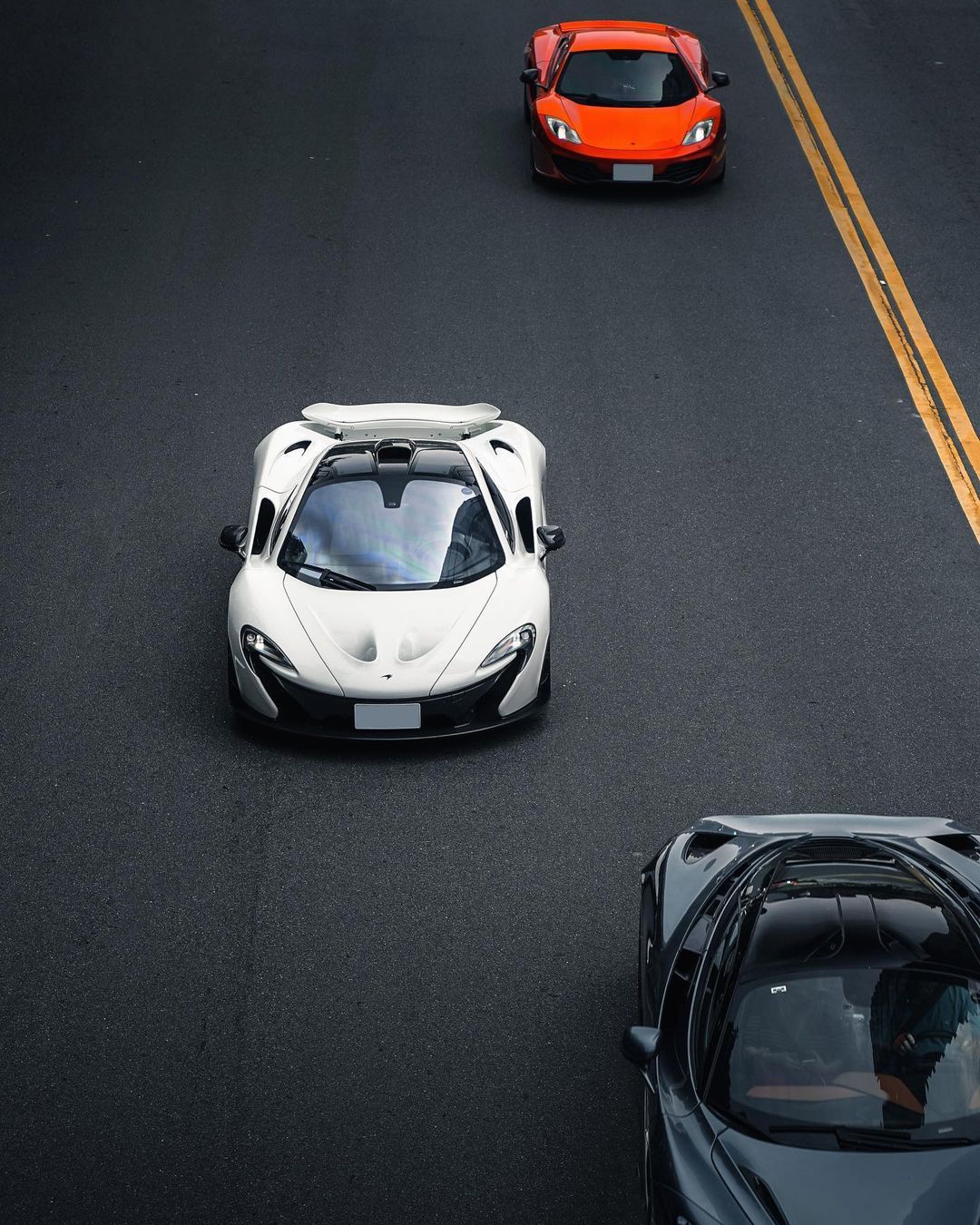 奶白色的P1更有西装暴徒的感觉了[doge] ​​​