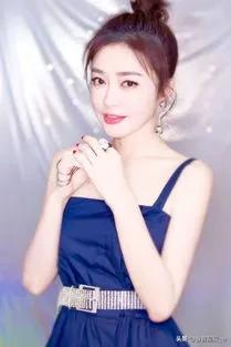 3月29日，有媒体曝光了一段秦岚参加节目的视频。秦岚疑似从侧面承认了与魏大勋偶像