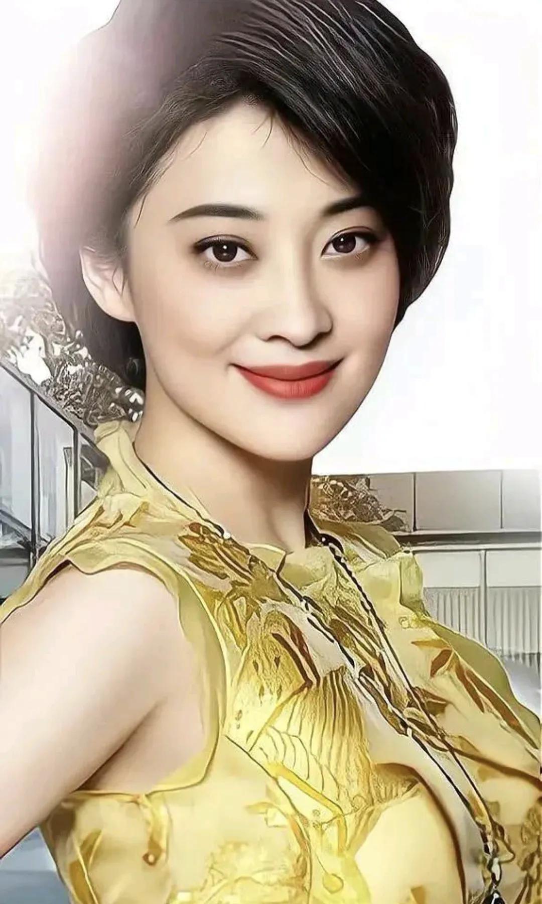 梅婷46岁，出生于江苏省南京市秦淮区，96年考入中央戏剧学院表演系，中国内地女演