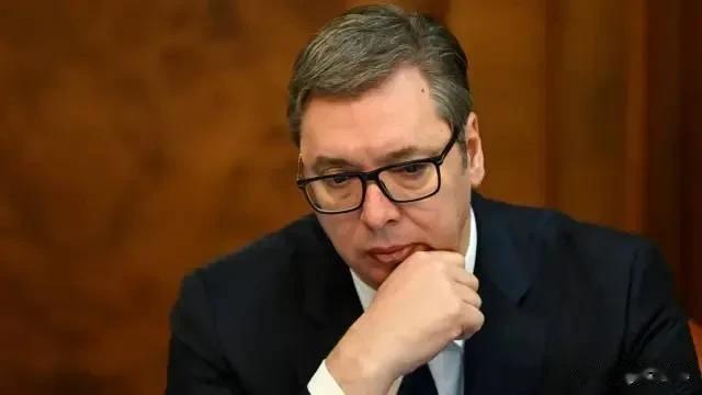 【武契奇正在为科索沃独立讨价还价 南斯拉夫将正式分裂为七个国家】3月1日，俄罗斯