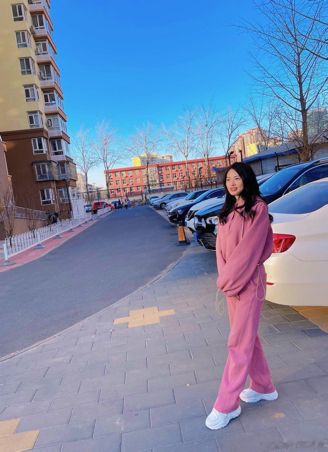 #增强抵抗力计划#坚持这2项运动防病又强身1️⃣快走简单又能助长寿快走是一种简单