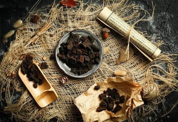 腰膝酸痛、耳鸣、遗精多是肝肾阴虚，只需两味中药，滋阴益肾，补血养肝[good]关