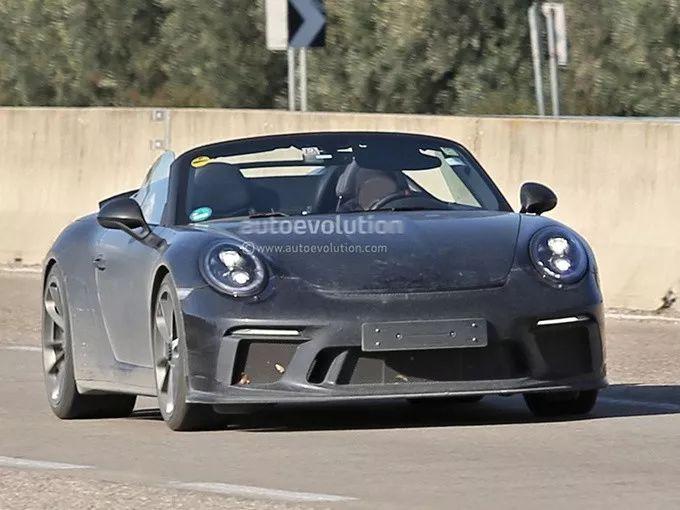最近，美国汽车媒体发布了一组保时捷全新911 Speedster谍照，新车为91
