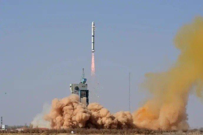 支棱起来了，刚刚调停完中东两个伊斯兰国家的千年恩怨，这又开始给另一个阿拉伯文明古